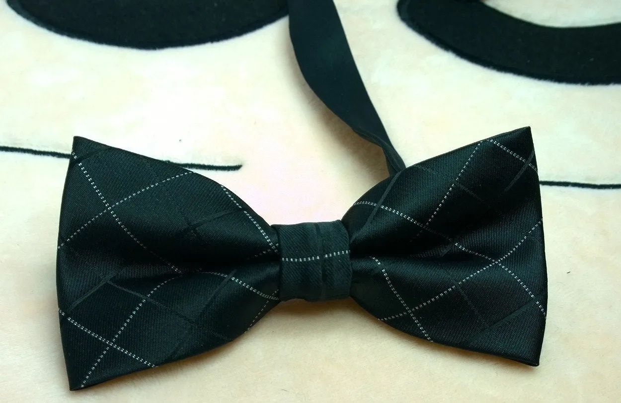 Big Checks Classic Bow Tie