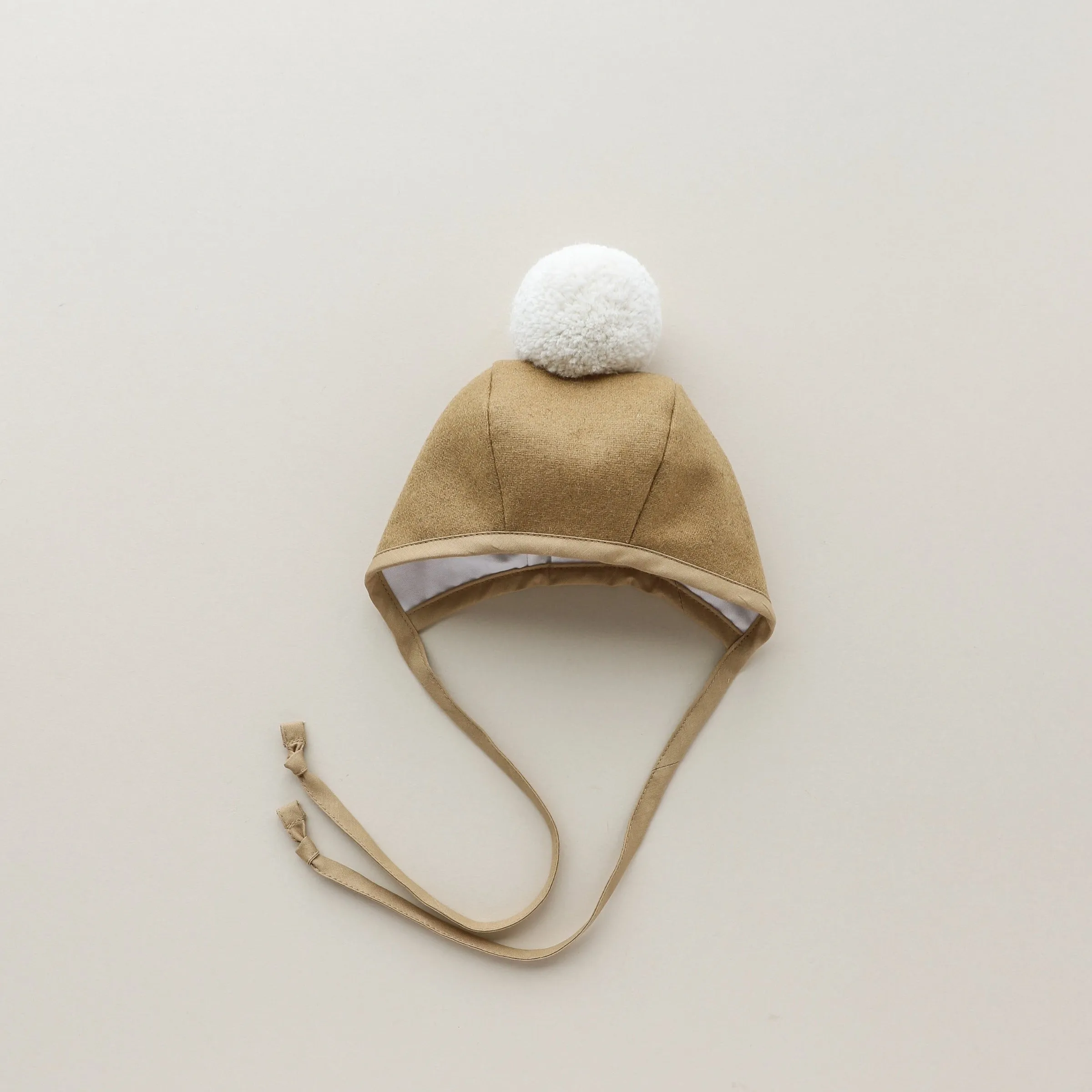 Camel Pom Bonnet Cotton-Lined