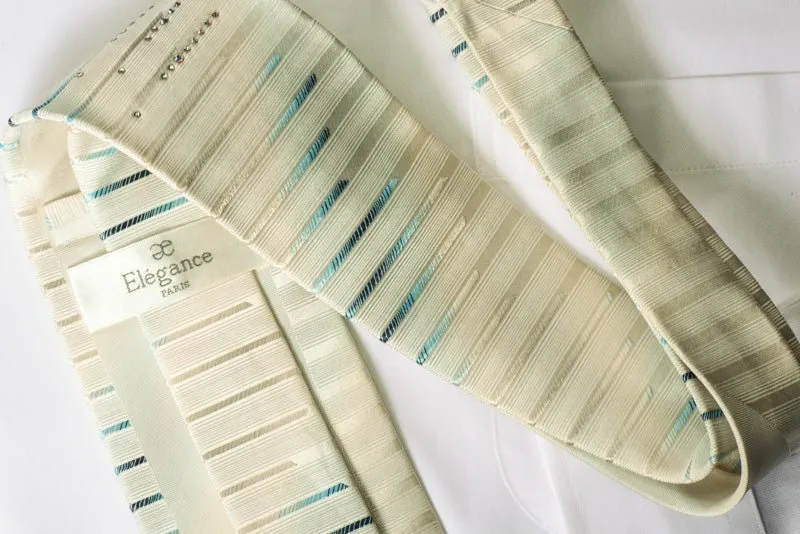 Elegance Rhinestone Necktie Blue Horizontal Striped On White Silk