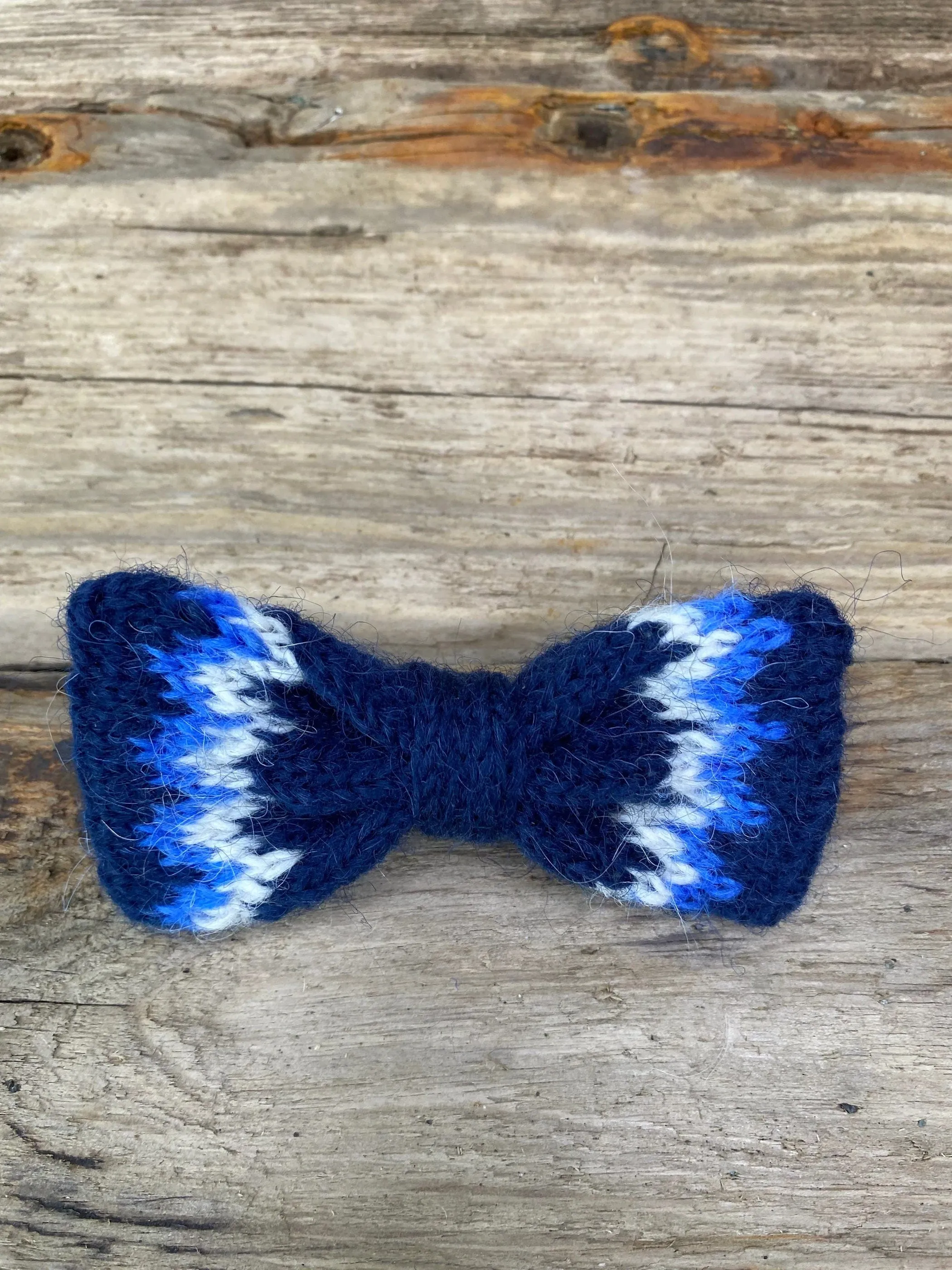 Knitted Wool Bow Tie - Grey
