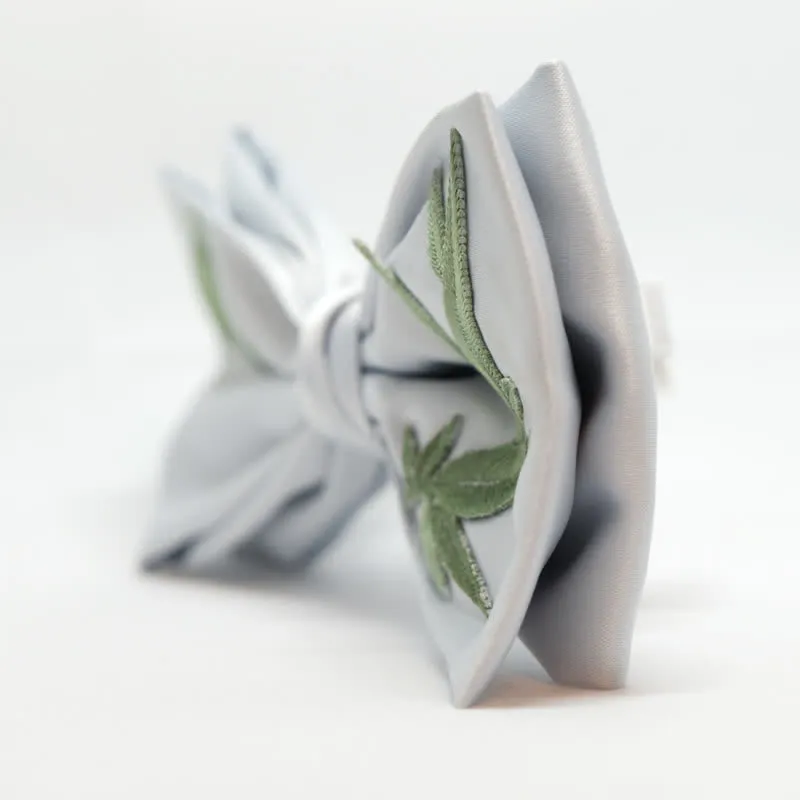 Elegant Mens Botanical Pattern Embroidered Bamboo Bow Tie
