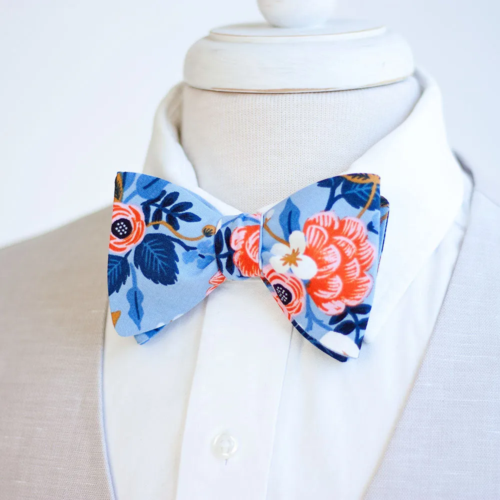 Men's Pre-Tied Bow Tie / Birch Floral In Periwinkle