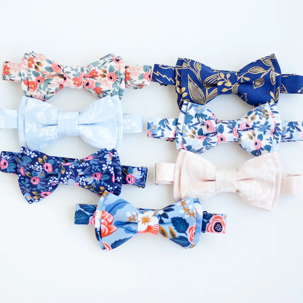 Men's Pre-Tied Bow Tie / Birch Floral In Periwinkle