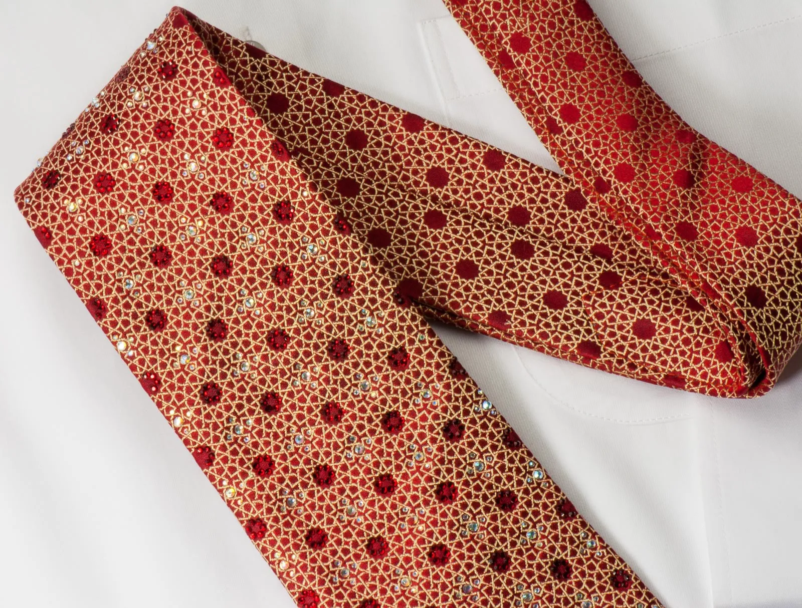 Renoma Men's Woven Silk Tie Golden Trellis On Red With Rhinestones