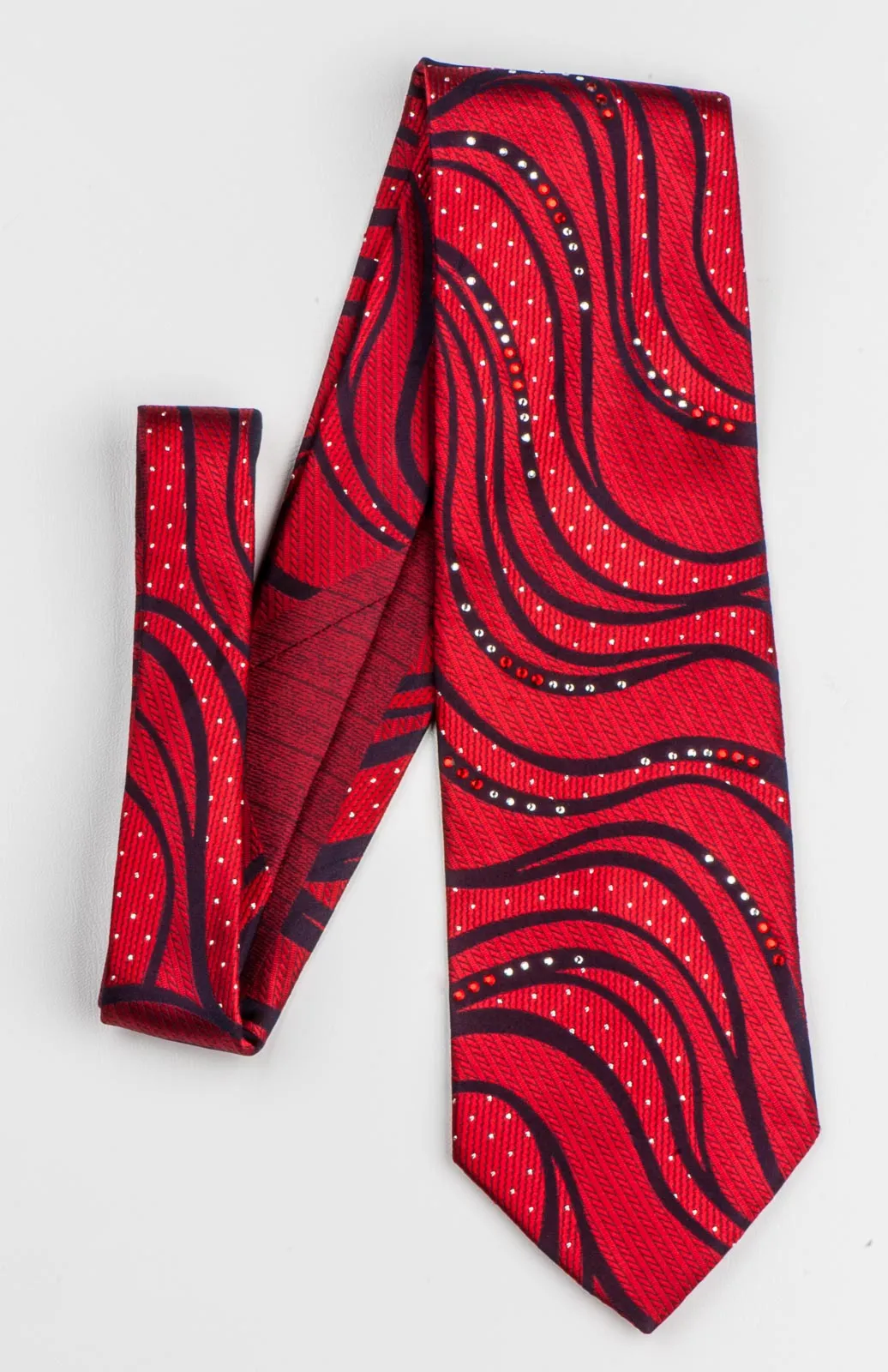 Roberta di Camerino Men's Rhinestone Silk Neck Tie Black Waves On Deep Red