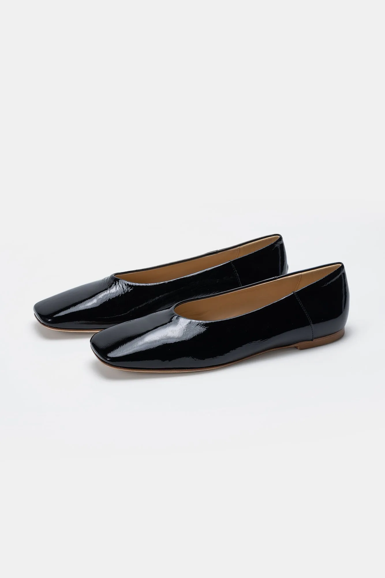 The Cellina Black Patent